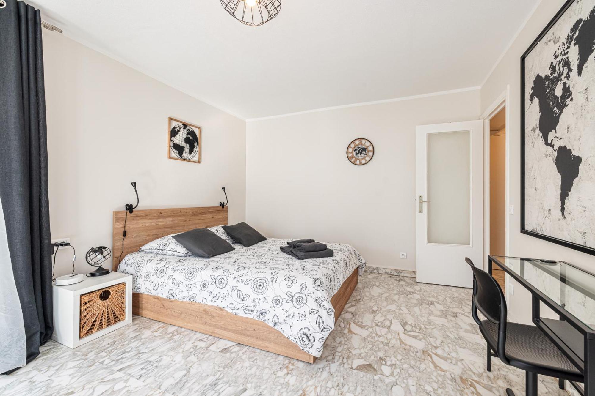 Appartamento Le Globe Trotteur Saint-Laurent-du-Var Esterno foto